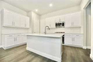 Photo #6: 21265689 Listing 