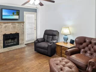 Photo #4: 21265853 Listing 