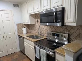 Photo #6: 21265853 Listing 