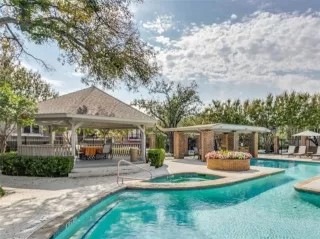 Photo #2: 21265931 Listing 