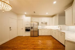 Photo #6: 21265931 Listing 