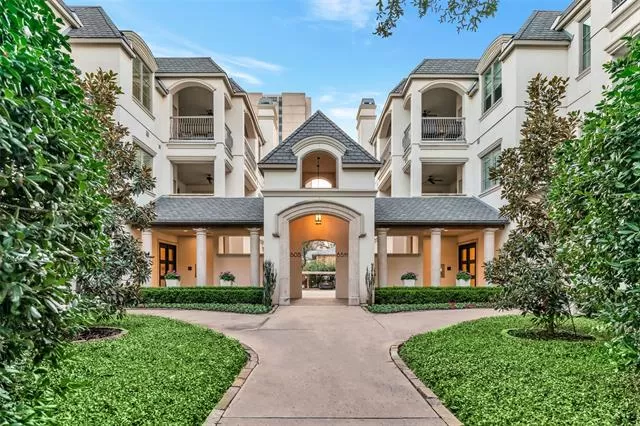 MLS: 21266040 Condo For Sale