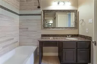 Photo #4: 21266253 Listing