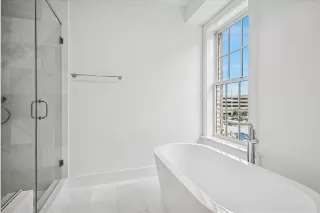 Photo #4: 21266501 Listing