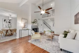 Photo #3: 21266658 Listing