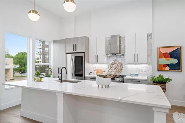 MLS: 21266835 Condo For Sale