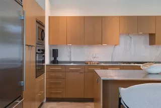 Photo #6: 21267002 Listing