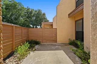 Photo #4: 21268160 Listing 