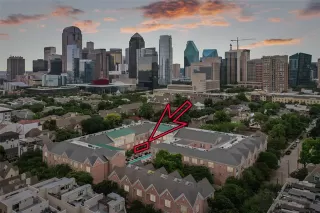 More Details about MLS # 21268380 : 2305 WORTHINGTON STREET #114
