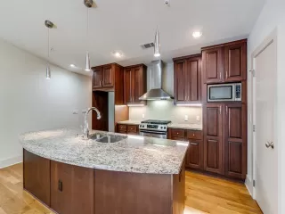 Photo #4: 21268694 Listing