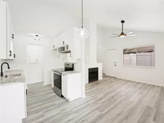 Photo #4: 21268770 Listing 