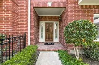 Photo #2: 21268917 Listing