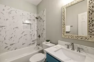 Photo #5: 21268917 Listing