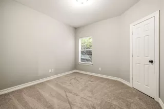 Photo #6: 21268917 Listing