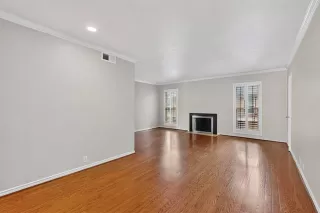 Photo #3: 21269173 Listing 