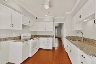 Photo #6: 21269173 Listing 