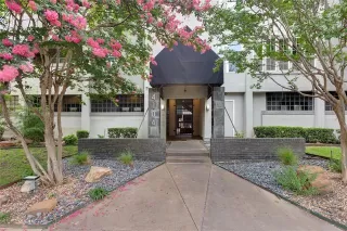 Photo #2: 21269490 Listing