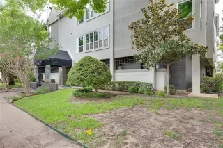 Photo #5: 21269490 Listing