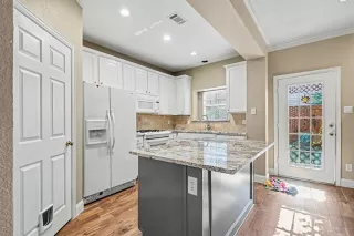 Photo #6: 21269694 Listing 