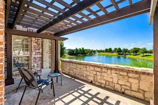 MLS: 21269716 Condo For Sale