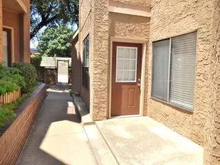 Photo #5: 21269909 Listing 