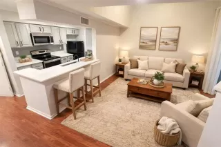 Photo #5: 21271256 Listing