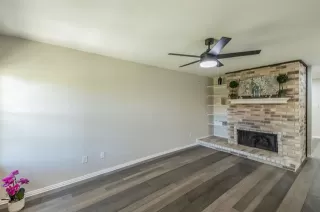 Photo #2: 21271398 Listing 