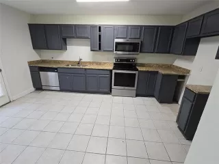 Photo #5: 21272400 Listing 