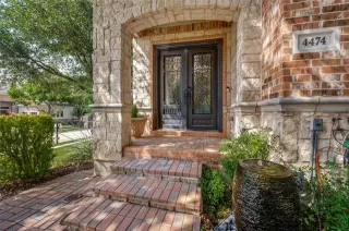 Photo #2: 21272478 Listing