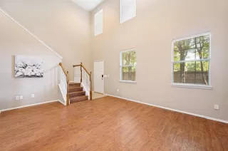 Photo #3: 21272657 Listing 