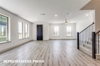 Photo #3: 21272960 Listing