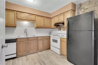 Photo #5: 21272991 Listing