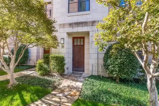 Photo #2: 21272992 Listing 