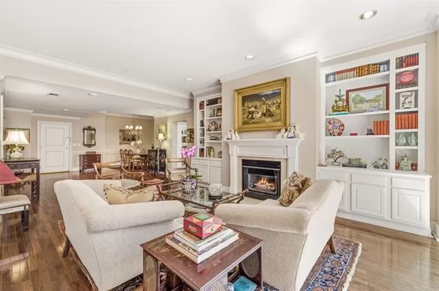 MLS: 21273132 Condo For Sale