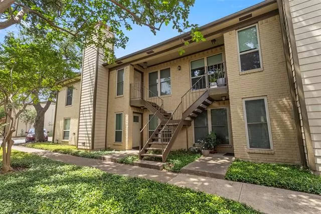 MLS: 21273297 Condo For Sale