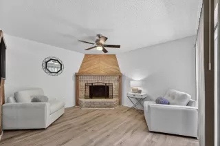 Photo #5: 21273304 Listing 