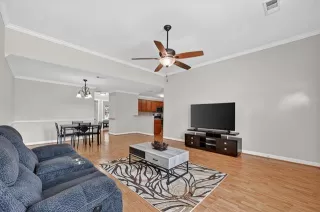 Photo #6: 21273538 Listing 