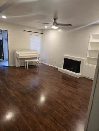 Photo #4: 21273662 Listing
