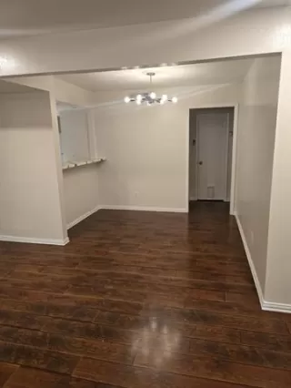 Photo #5: 21273662 Listing