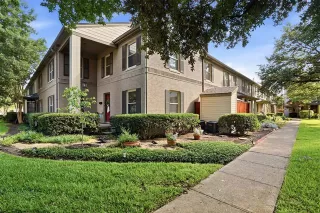 Photo #2: 21274558 Listing