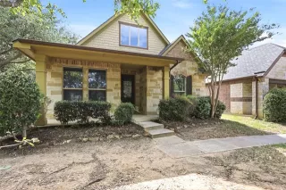 Photo #2: 21274647 Listing