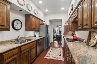 Photo #5: 21274719 Listing 