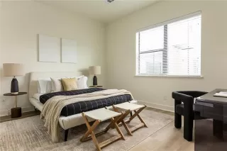 Photo #2: 21274777 Listing