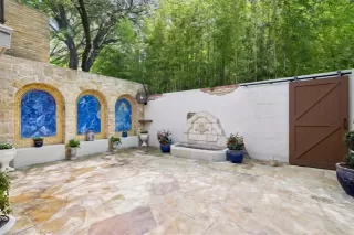 Photo #4: 21274963 Listing
