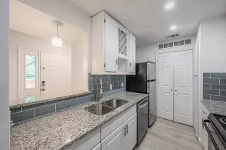 Photo #3: 21275083 Listing 