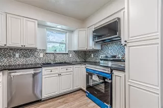 Photo #5: 21275469 Listing 