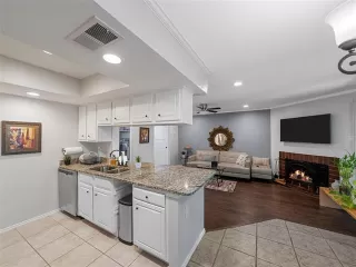 Photo #6: 21276010 Listing