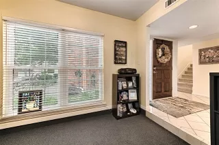 Photo #4: 21276012 Listing
