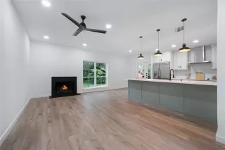 More Details about MLS # 21276177 : 8601 PARK LANE #121