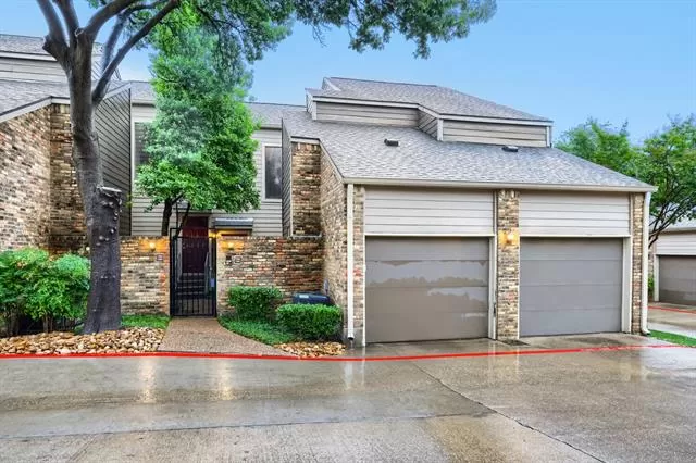 MLS: 21277178 Condo For Sale
